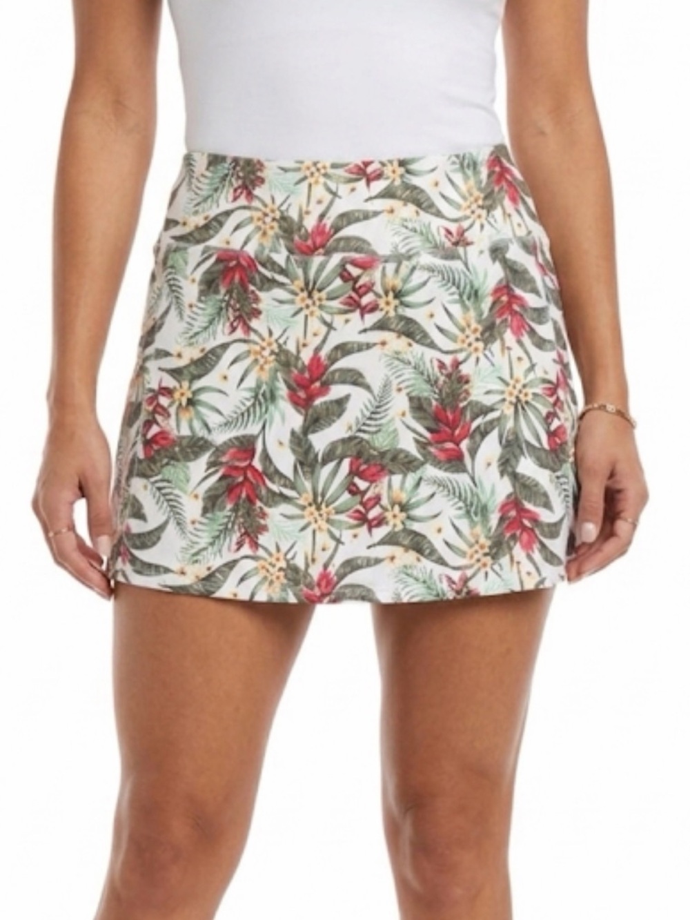 NWOT Women’s Intro Love The Fit Floral Tropical Design Skort with tummy control